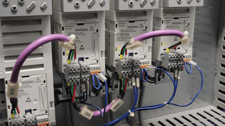 Troubleshooting Lenze 8200 Vector Faults: Common Errors and Fixes - DDPARTS SOLUTION