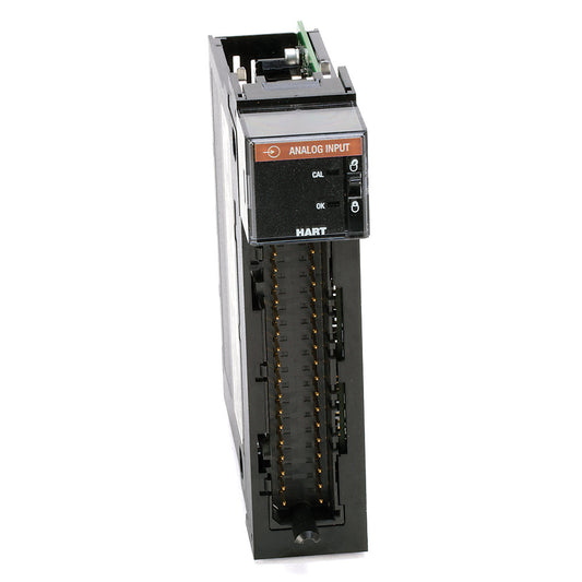 Módulo de entrada analógica Allen Bradley 1756-IF8H diseñado para la adquisición de datos de alto rendimiento en controladores de automatización programables ControlLogix.