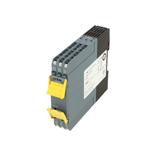 Siemens 3SK1111-1AB30 safety relay module, 24V DC, emergency stop protection, reliable machine safety, industrial automation.