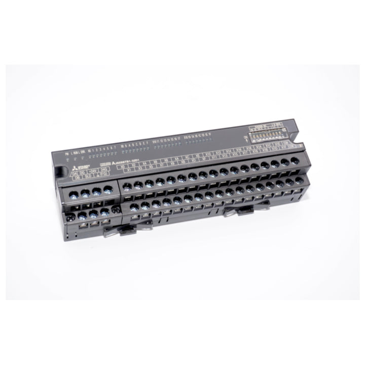 Mitsubishi AJ65SBTB1-32D1 CC-Link I/O module with 32 digital inputs for decentralized automation systems.