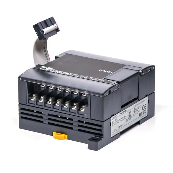 CP1W-AD041 Módulo de entrada analógica de quatro canais da Omron para PLCs Omron CP1, oferecendo aquisição de sinal precisa e confiável para automação industrial.