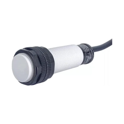 Autonics CR18-8DN capacitive proximity sensor with 8 mm sensing range and durable M18 housing.