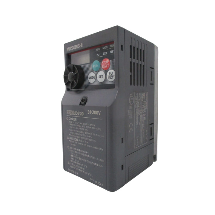 Mitsubishi FR-D720-0.2K inverter 0.2 kW with 1-phase 200V input for compact and efficient motor control.