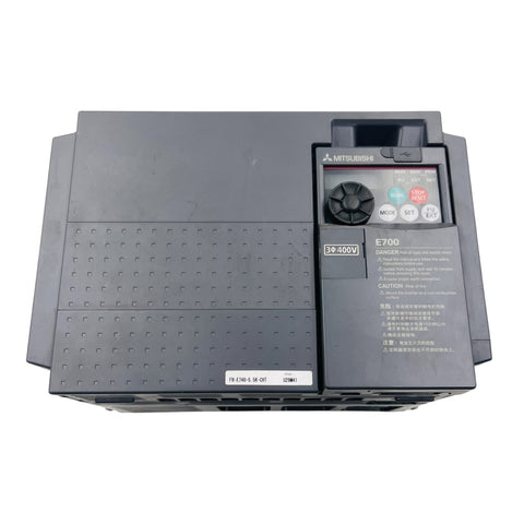 Mitsubishi FR-E740-5.5K-CHT inverter, 5.5 kW, 380–480 V, FR-E700 series compact VFD