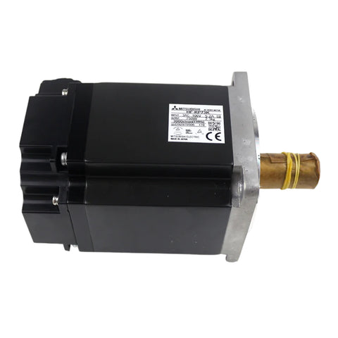 Mitsubishi HF-KP73K servo motor, 750 W, 3000 RPM, keyless shaft, 200 V, IP65 compact design