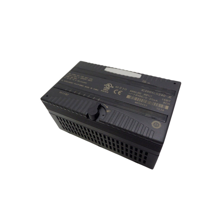 GE Fanuc IC200ALG240 analog output module with 8 voltage channels for Versamax PLC precision control.