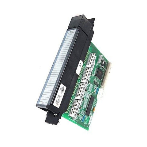 GE IC697MDL653 24/48VDC output module, 32-point, positive logic with group isolation, for Series 90-70 PLC systems.