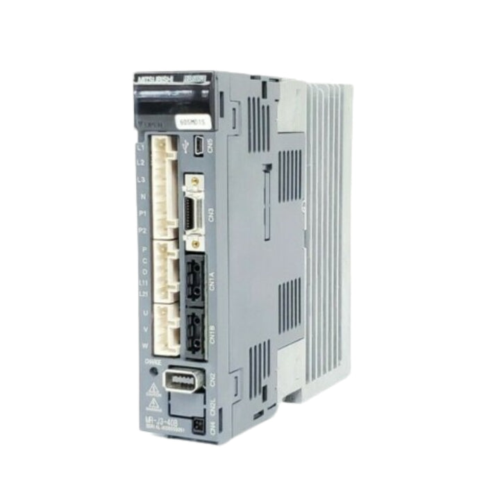 Mitsubishi MR-J3-40B servo amplifier, 400W, 200V, SSCNET III, MR-J3 series, compact and high-performance