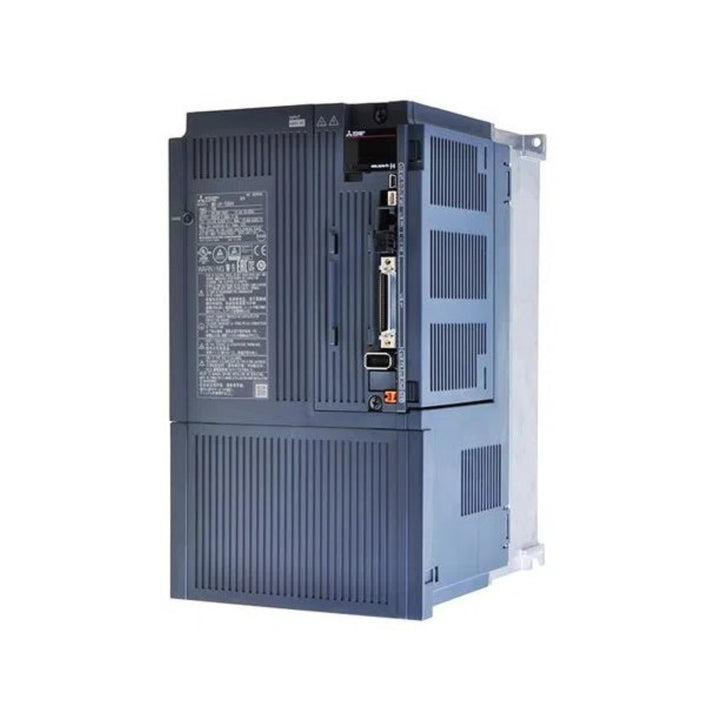 Mitsubishi MR-J4-700B servo amplifier, 7.0 kW, 400 V, SSCNET III/H, MR-J4 compact high-performance drive