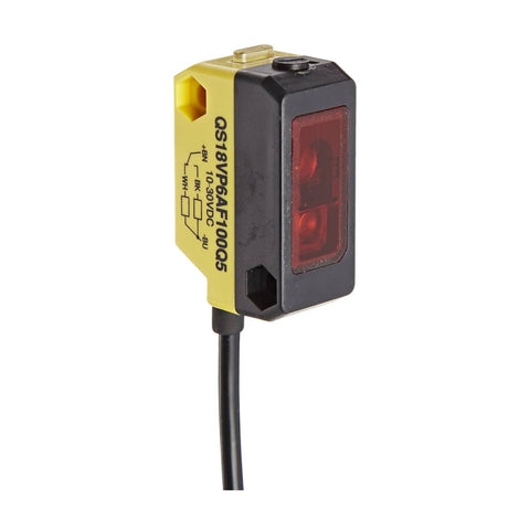 Banner QS18VP6AF100Q5 ultrasonic sensor with PNP output and IP67 housing for industrial object detection.