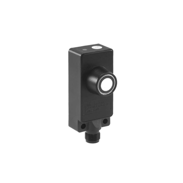 Baumer UNDK 30U6112/S14 Proximity Sensor with high reliability for industrial environments