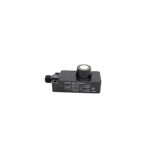 Baumer UNDK30P1703/S14 industrial sensor