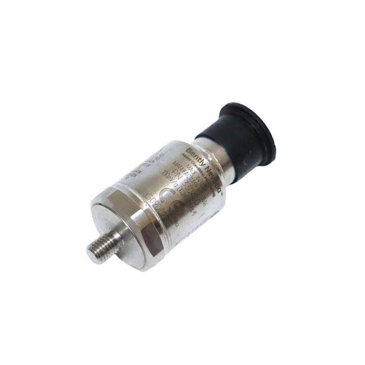 Bently Nevada 330400-02-00 3300 XL Proximitor sensor for dual-channel vibration and shaft position monitoring.