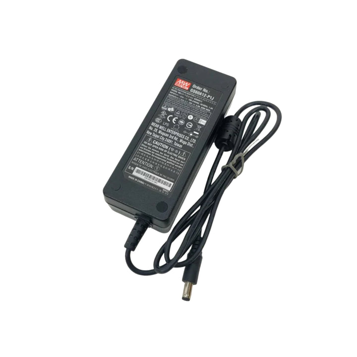 Mean Well GS60A12-P1J desktop adapter, 60 W, 12 V DC, 5 A, efficient external power supply for IT and electronics.