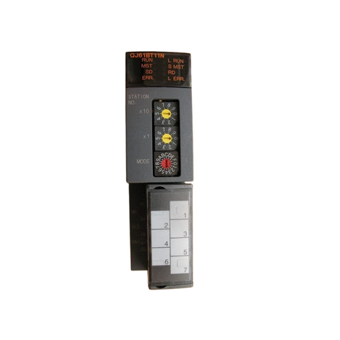 Mitsubishi QJ61BT11N CC-Link network module, master/local, up to 64 stations, Ver. 2.00, for Q-Series PLCs.