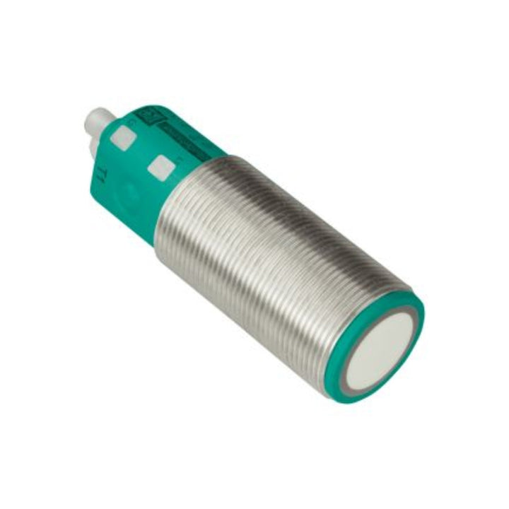 Pepperl+Fuchs UC4000-30GM-IUEP-IO-V15 M30 ultrasonic sensor with 200–4000 mm range, IO-Link interface, push-pull output, and IP67-rated stainless steel housing.