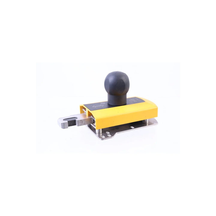 Pilz 570890 Safety Controller offers advanced features.
