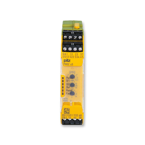 Pilz 750105 (PNOZ s4) safety relay for industrial automation, providing emergency stop and safety monitoring with fast response and easy integration.