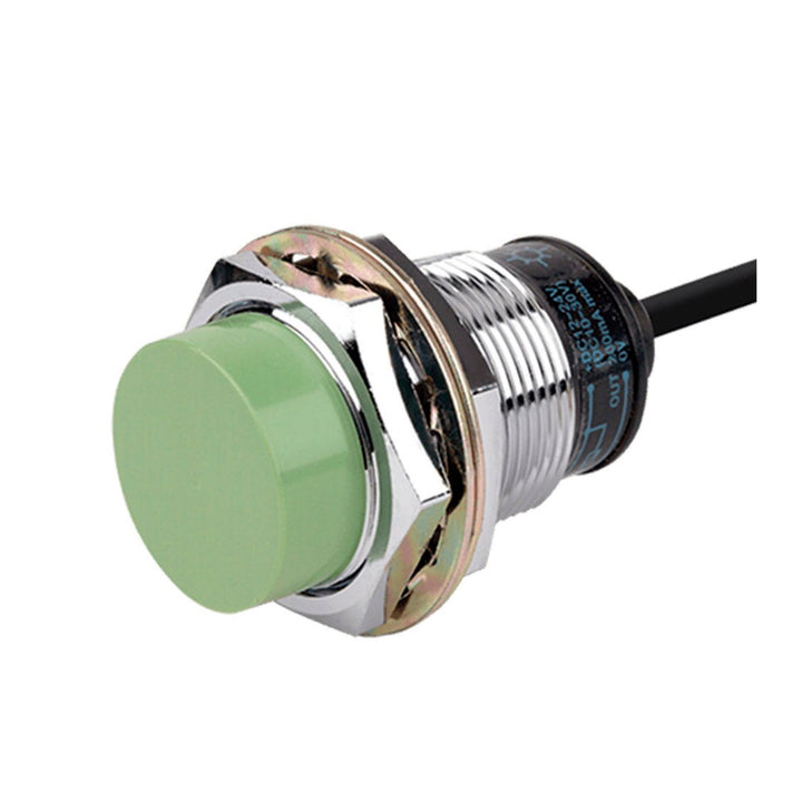 Autonics PR30-15DN inductive proximity sensor with 15 mm range and robust M30 housing for industrial use.