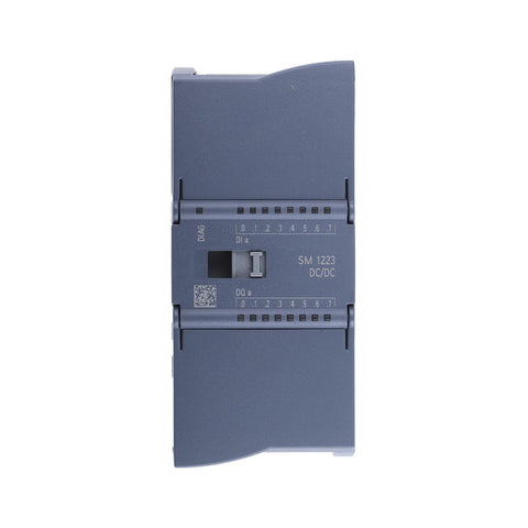 Siemens 6ES7232-4HB32-0XB0 digital I/O module for SIMATIC S7-1200 PLC.
